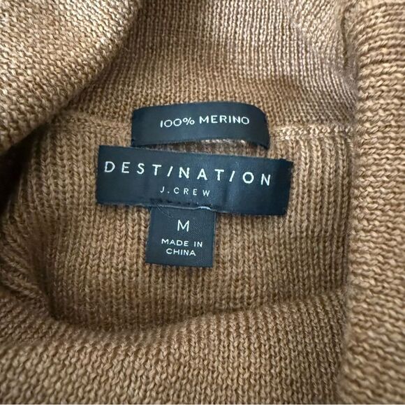 J Crew Destination Sweater Mens Sz M Camel 100% Merino Wool Turtle Neck Soft - Picture 7 of 11